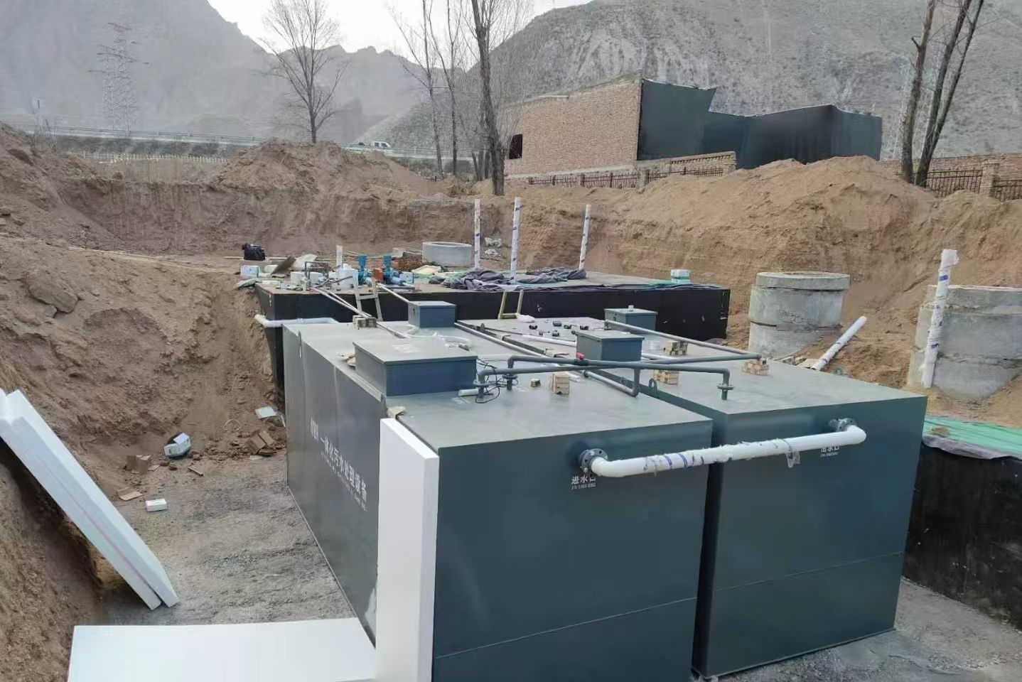 灯塔一体化污水处理设备